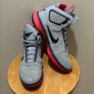 Nike Flight Lite 2010 Gray 415141-006 Size 12